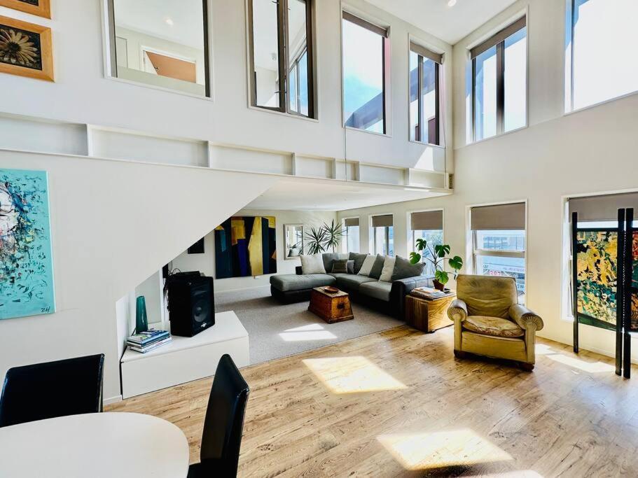 Stunning New York Loft Gallery Крайстчёрч Экстерьер фото